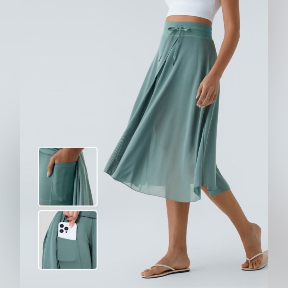 HALARA A-Line Blue and Green Midi Skirt with Pleats
